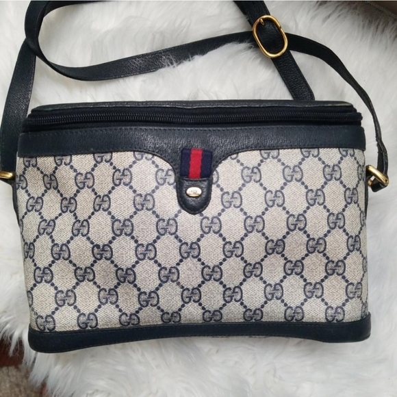 Authentic Vintage Gucci GG Monogram Supreme Sherry Web Ophidia Canteen Camera - Picture 3 of 12